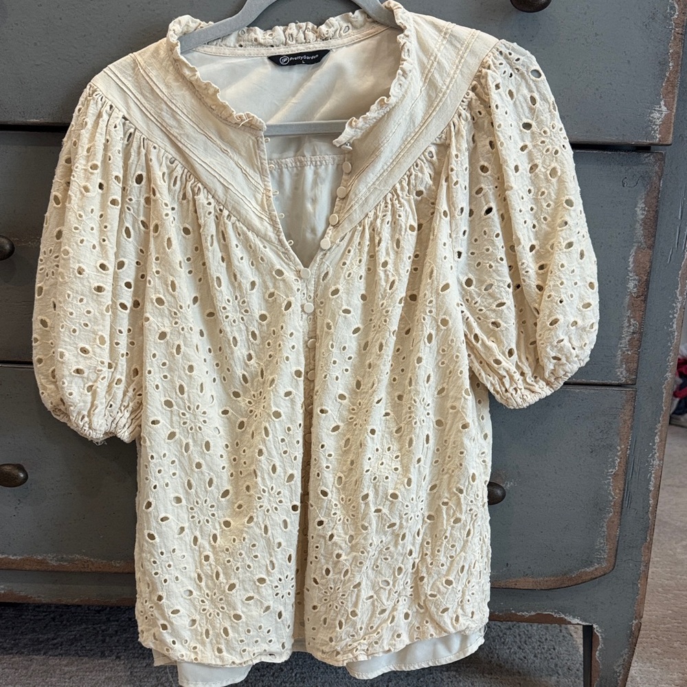 Eyelet Puff-Sleeve Button Front Blouse in Cream